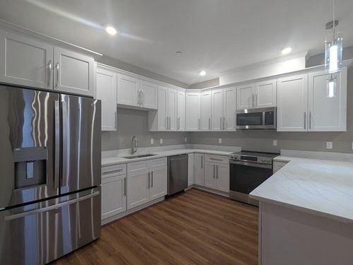apt-2b-13 Nahant St, Lynn, MA, 01902-5515 | Card Image