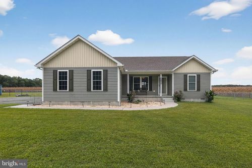 13877 Mile Stretch Rd, GREENWOOD, DE, 19950-4650 | Card Image