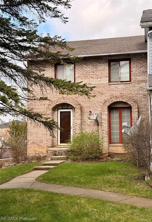 3428 River Birch Dr, Flint, MI, 48532-2862 | Card Image
