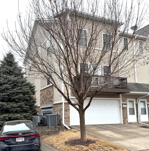 18170 Southdale Plz, Omaha, NE, 68135-5413 | Card Image