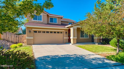 7210 Heritage Oaks Dr, Reno, NV, 89523-2143 | Card Image