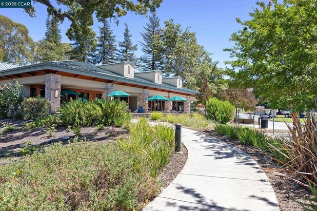 APT-4 - 1150 Canyonwood Ct, Condo with 2 bedrooms, 2 bathrooms and 1 parking in Walnut Creek CA | Image 50