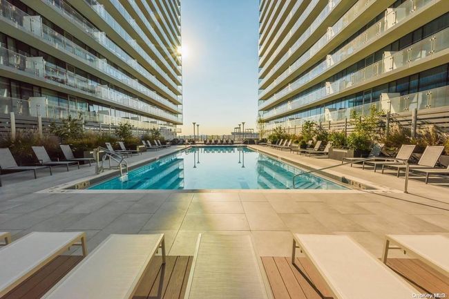 PH3M - 40-22 College Point Blvd, Condo with 2 bedrooms, 2 bathrooms and null parking in Flushing NY | Image 18