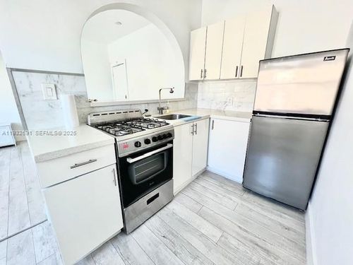 apt-21-1618 Michigan Ave, Miami Beach, FL, 33139-2535 | Card Image