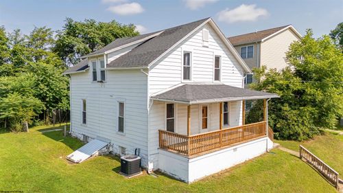 387 Dille Street, Morgantown, WV, 26505 | Card Image