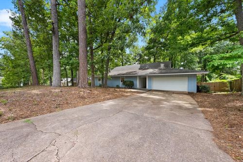 7718 Knollview Dr, Columbus, GA, 31904-2126 | Card Image
