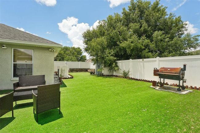 10711 Standing Stone Dr, House other with 3 bedrooms, 2 bathrooms and null parking in Wimauma FL | Image 39