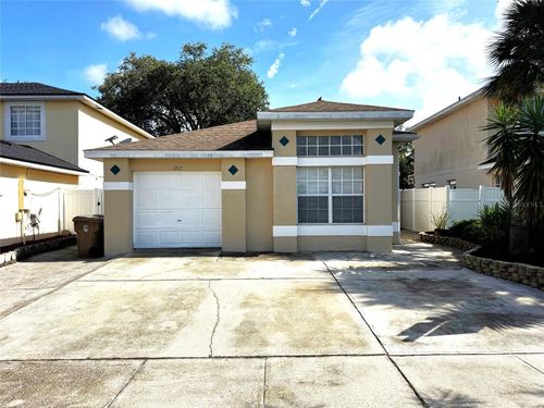 3267 Brewster Dr, KISSIMMEE, FL, 34743-6023 | Card Image