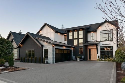 2042 Pinehurst Terr, Langford, BC, V9B3S3 | Card Image
