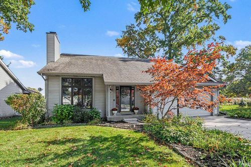 1904 Creeksedge Dr, South Bend, IN, 46635-2065 | Card Image
