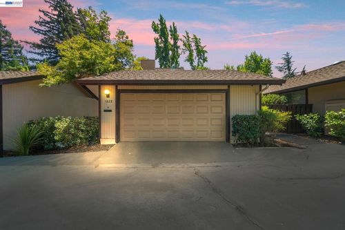 1828 Countrywood Ct, Walnut Creek, CA, 94598-1014 | Card Image