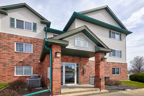 unit-102-101 Nw 8th St, Grimes, IA, 50111-8864 | Card Image