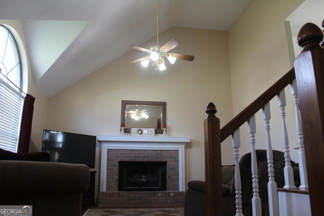 141 Debbie Ln, House other with 4 bedrooms, 3 bathrooms and 4 parking in Ringgold GA | Image 8