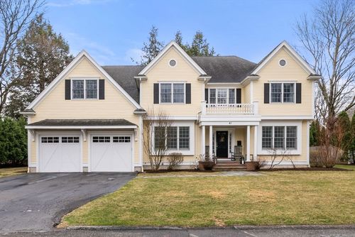 41 Chesterton Rd, Wellesley, MA, 02481-1106 | Card Image