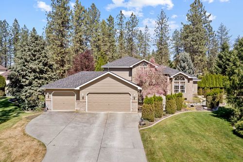 12708 W Greenfield Rd, Nine Mile Falls, WA, 99026-9358 | Card Image