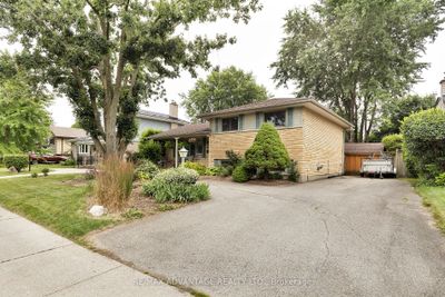 214 Belmont Dr, House other with 3 bedrooms, 2 bathrooms and 4 parking in London ON | Image 2