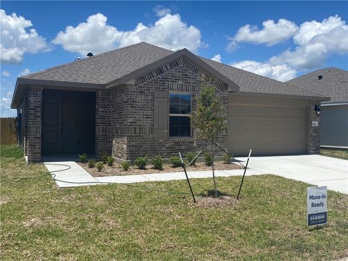 1307 Maverick Rd, Sinton, TX, 78387-1415 | Card Image