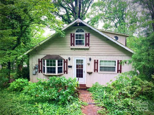 1300 Riverview Blvd, Lexington, NC, 27292-7912 | Card Image