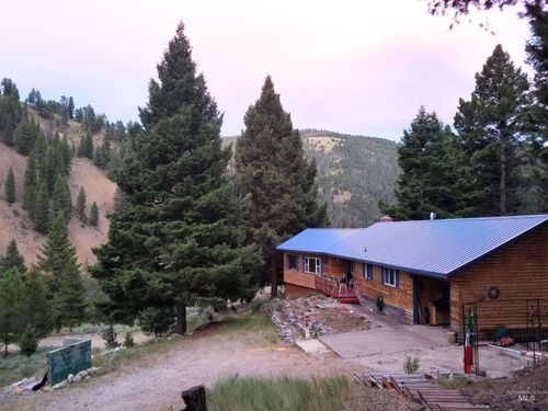 27 Grizzly Ln, Shoup, ID, 83469 | Card Image