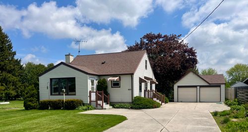 1905 N Rapids Rd, Manitowoc Rapids, WI, 54220 | Card Image