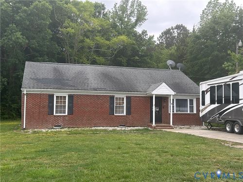 449 W Colonial Trail, Dendron, VA, 23839 | Card Image