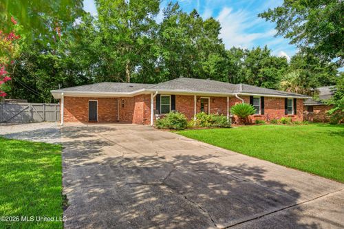 514 Sunset Drive, Bay Saint Louis, MS, 39520 | Card Image