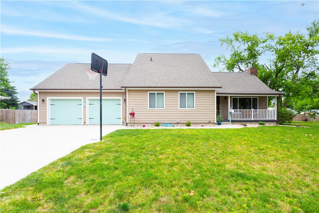 Warford St, Perry, IA 50220