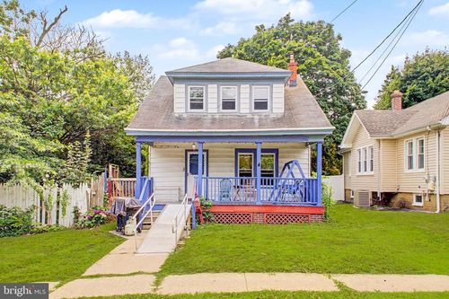 93 Locust Avenue, Hamilton, NJ, 08610 | Card Image