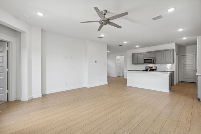 902 Pine Beach Dr, House other with 4 bedrooms, 3 bathrooms and null parking in Mckinney TX | Image 9