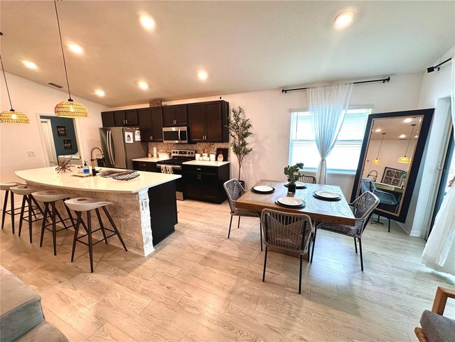 Kitchen and dinning area | Image 14