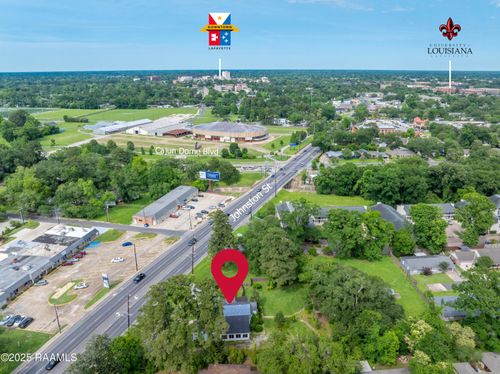 2513 Johnston St, Lafayette, LA, 70503-3237 | Card Image