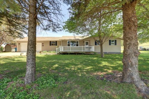 6740 Albany Rd, Erie, IL, 61250-9625 | Card Image