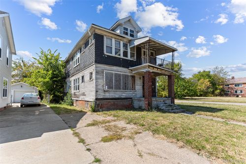 2223 Gray St, Detroit, MI, 48215-2644 | Card Image