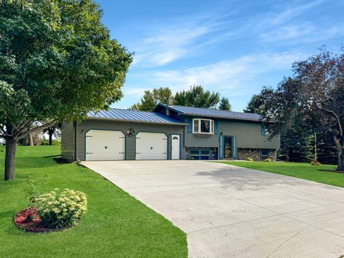 409 7th St, Balaton, MN, 56115-1159 | Card Image