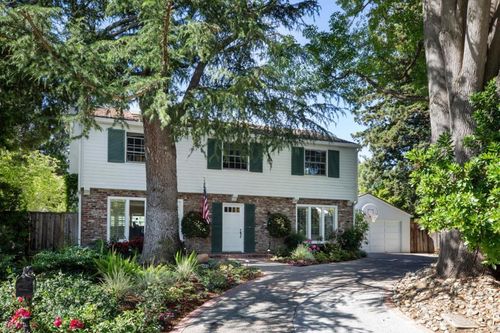 1011 Via Del Pozo, Los Altos, CA, 94022-1040 | Card Image