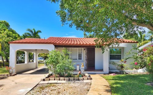 617 Ne 8th Ave, Boynton Beach, FL, 33435-3205 | Card Image