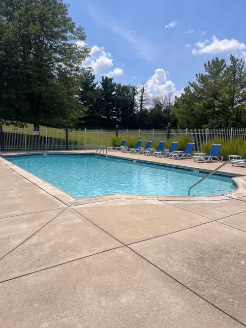955 Mistflower Ln, Florence, KY, 41042-8099 | Card Image