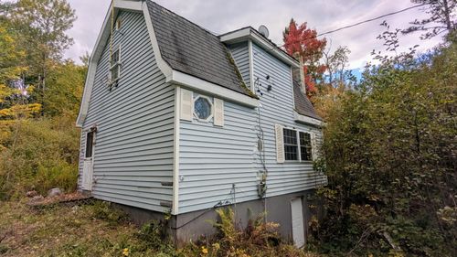 16 Trestle Road, Medford, ME, 04463 | Card Image