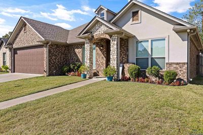 107 Champions Dr, House other with 3 bedrooms, 2 bathrooms and null parking in Hallsville TX | Image 3