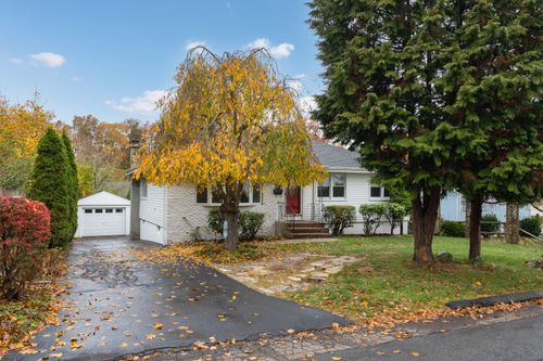 20 Ira St, New Haven, CT, 06512-3918 | Card Image