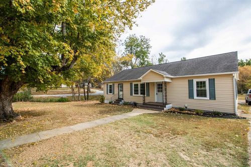 13955 Church St, Atwood, TN, 38220-2627 | Card Image