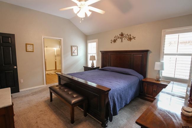 610 Winding Brook Ln, House other with 3 bedrooms, 2 bathrooms and null parking in Tyler TX | Image 13