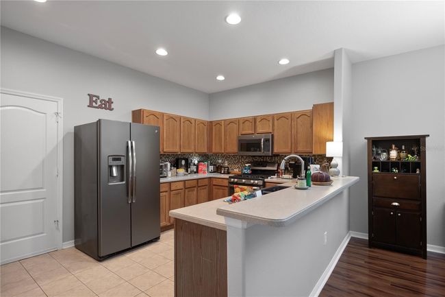 31932 Stillmeadow Dr, House other with 3 bedrooms, 2 bathrooms and null parking in WESLEY CHAPEL FL | Image 9