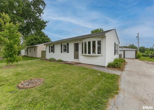 16808 10th Ave N, East Moline, IL, 61244-9453 | Card Image
