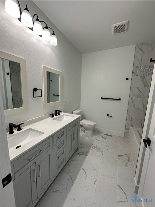 3640 Turtle Creek Dr, House other with 5 bedrooms, 5 bathrooms and 3 parking in Perrysburg OH | Image 25