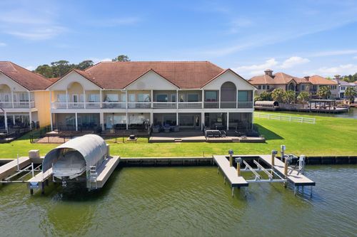 2 Regency Pt, Montgomery, TX, 77356-5960 | Card Image