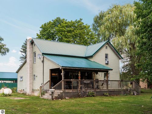 3651 Gleaner Hall Rd, Kingsley, MI, 49649-9655 | Card Image