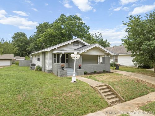 328 I St Sw, Ardmore, OK, 73401-4837 | Card Image