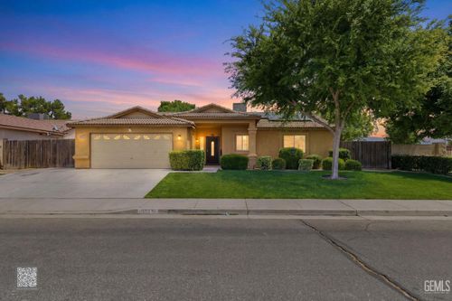 1003 Vallejo Dr, Bakersfield, CA, 93307-6974 | Card Image