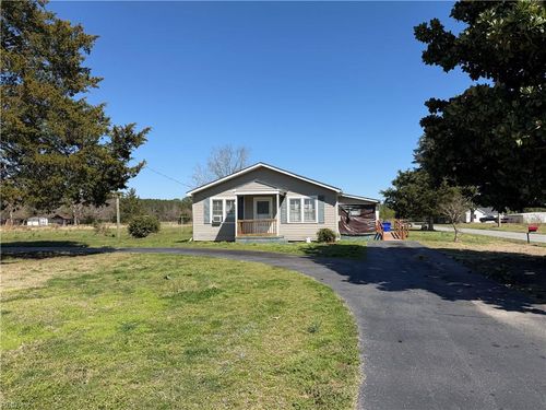 1017 Longstreet Ln, Suffolk, VA, 23437-9679 | Card Image